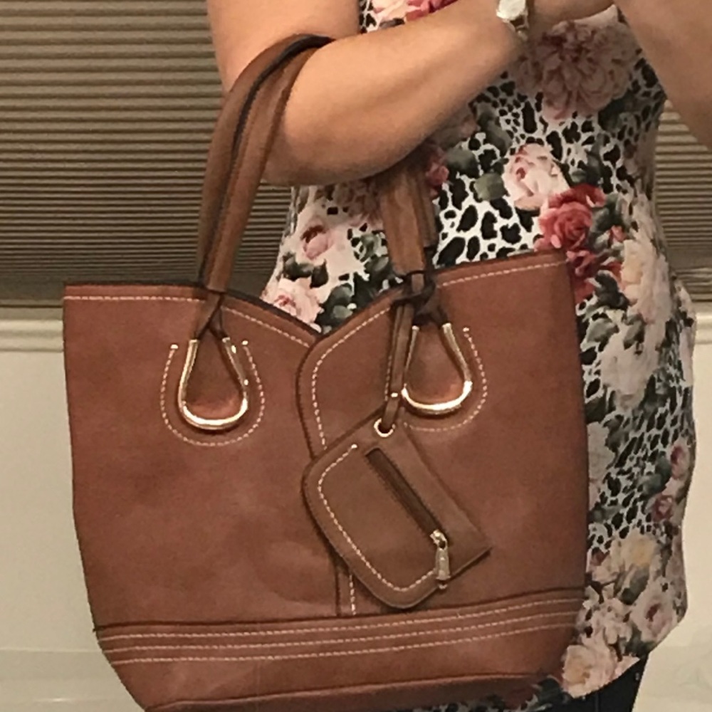 Dasein Brown tote w/ crossbody pouch & coin purse.